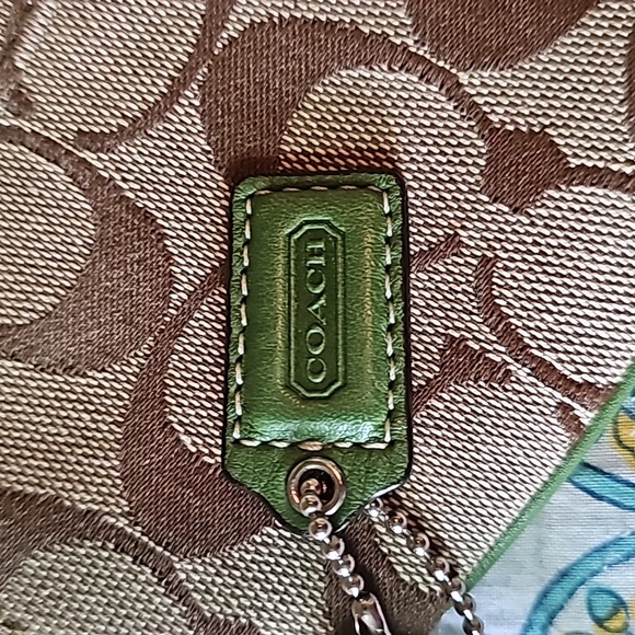 Vintage Coach Signature Jacquard Canvas Wristlet - Picture 8 of 8